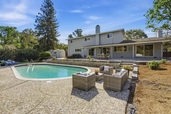 $4,395,000 | 14278 Amherst Court, Los Altos Hills, CA 94022