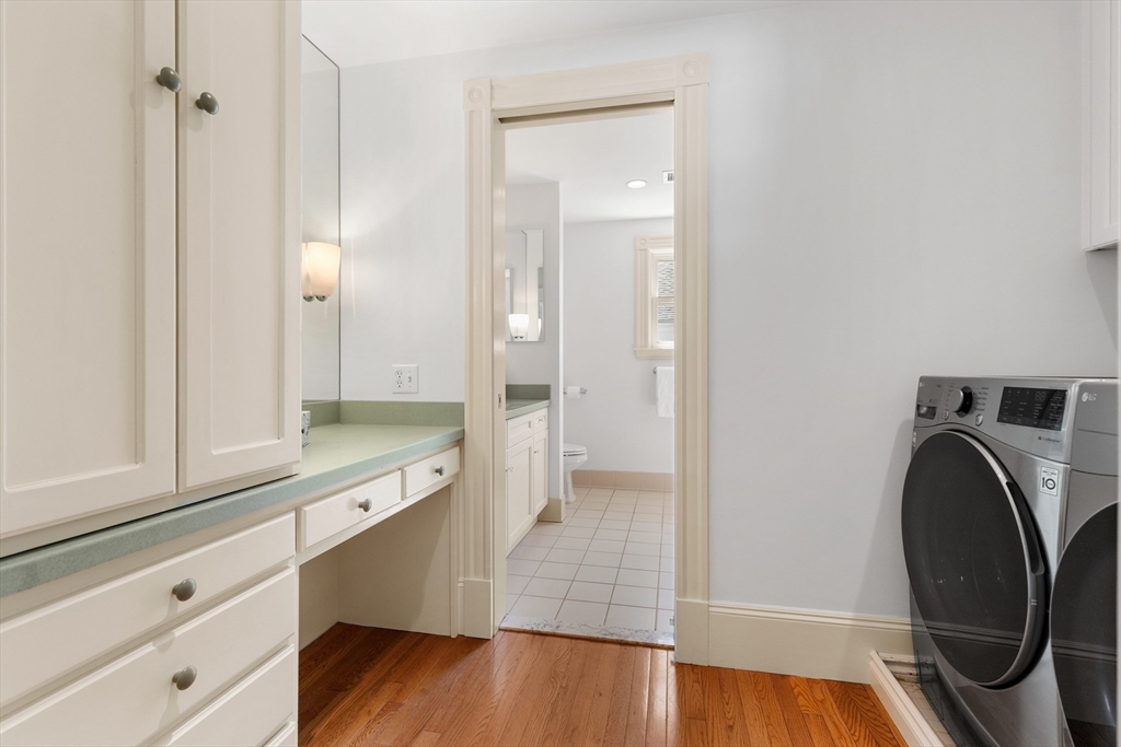 8 Jackson Court Lexington, MA 02421 - Photo 19 of 27