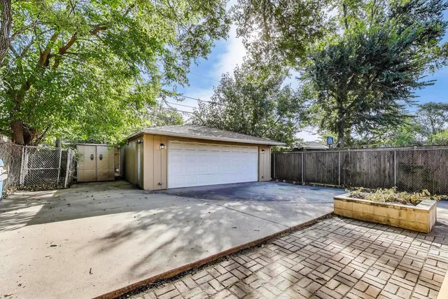 a picture of a bathroom with a sink