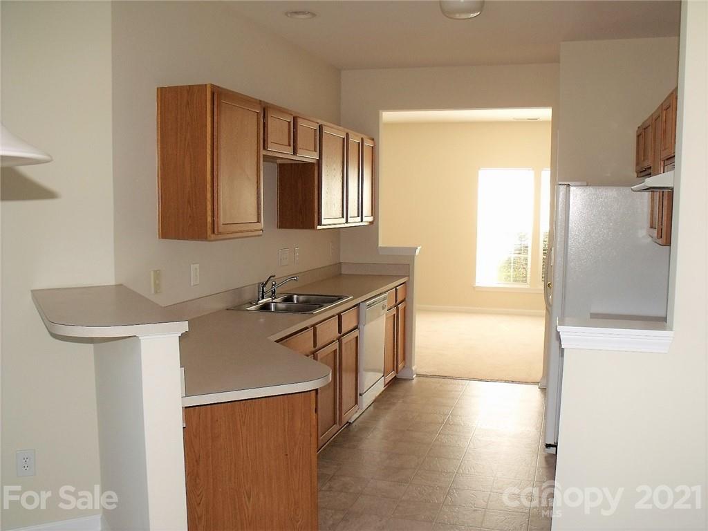 158 Talbert Town Loop Mooresville, NC 28117 - Photo 10 of 33