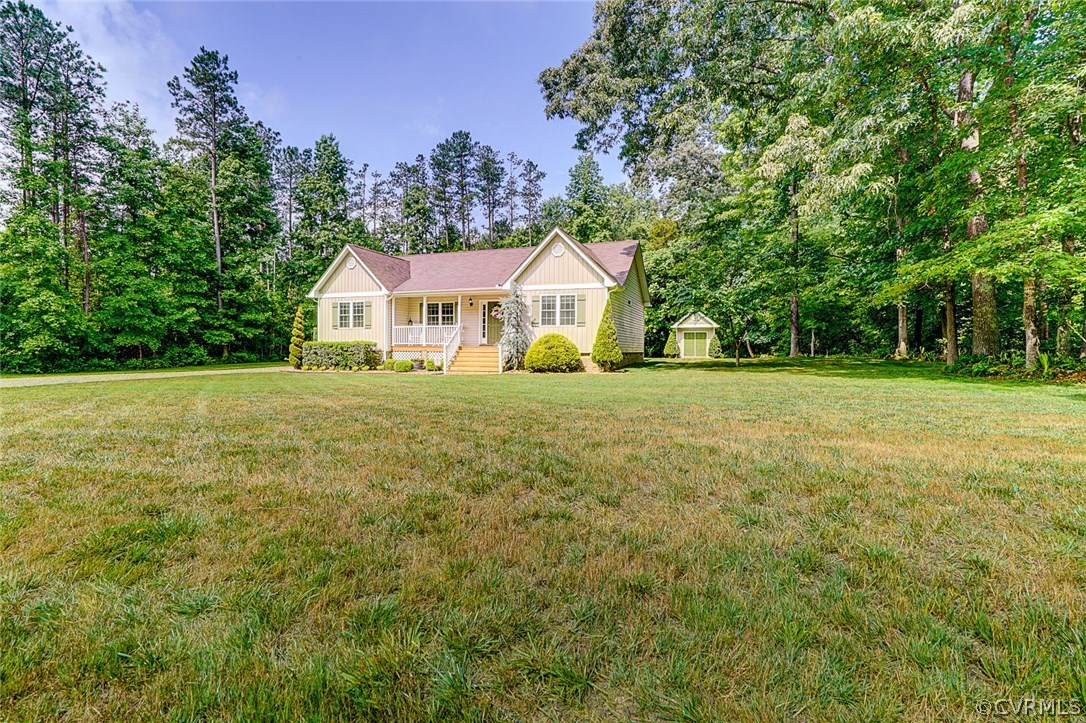 9115 Hickory Road Petersburg, VA 23803 - Photo 3 of 50 Gallery Image 3