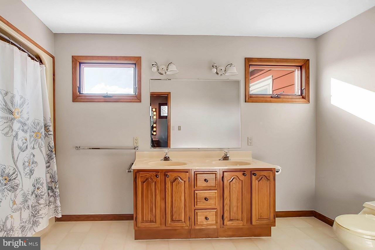 338 Filbert Street Hanover, PA 17331 - Photo 17 of 25 Gallery Image 17