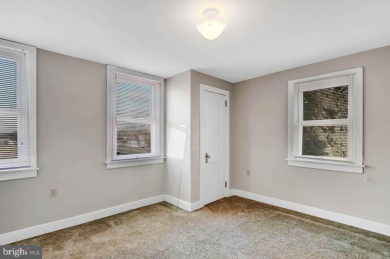 338 Filbert Street Hanover, PA 17331 - Photo 18 of 25 Gallery Image 18