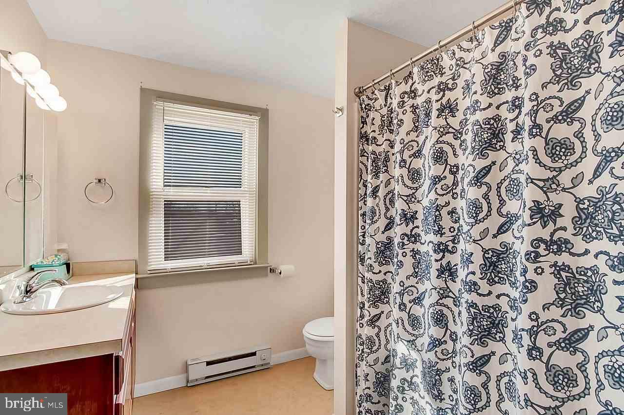 338 Filbert Street Hanover, PA 17331 - Photo 20 of 25 Gallery Image 20