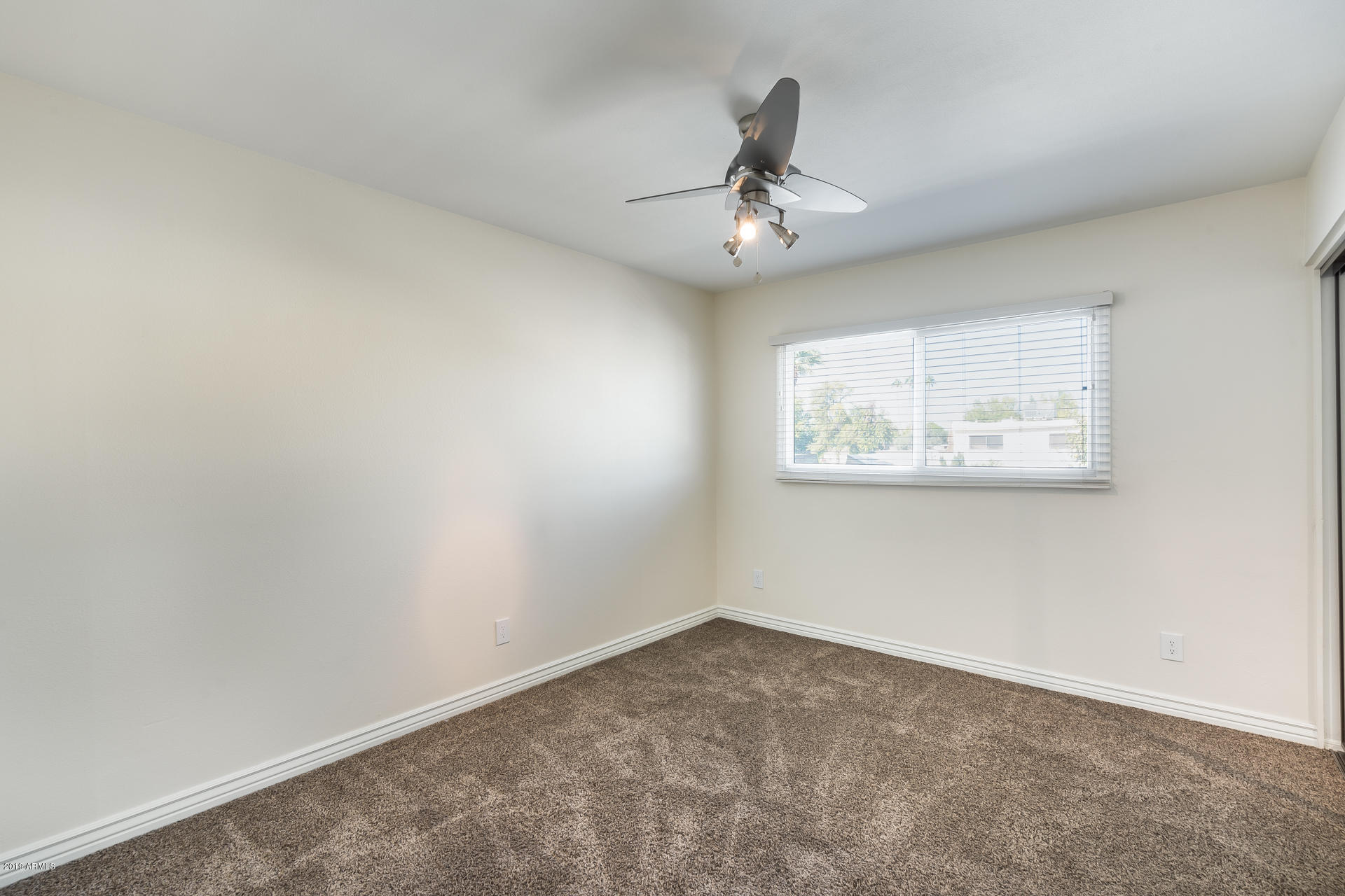 8236 East Chaparral Road Scottsdale, AZ 85250 - Photo 21 of 38 GUEST BED 1