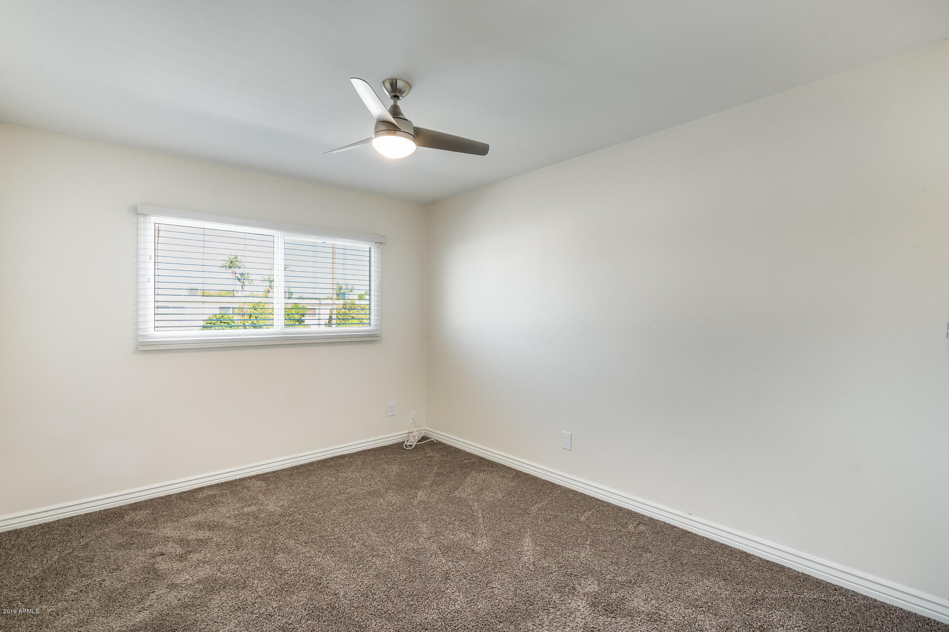 8236 East Chaparral Road Scottsdale, AZ 85250 - Photo 22 of 38 GUEST BED 2