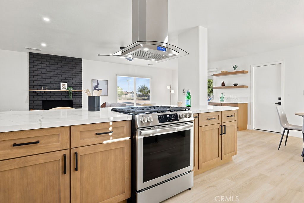 13229 Algonquin Road Apple Valley, CA 92308 - Photo 14 of 35