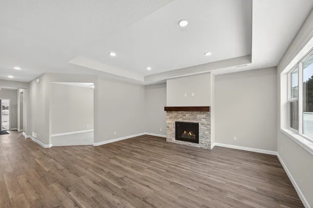 $459,900 | 1420 Victory Lane Northeast, Isanti, MN 55040