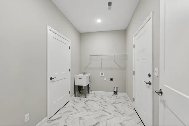 $459,900 | 1420 Victory Lane Northeast, Isanti, MN 55040