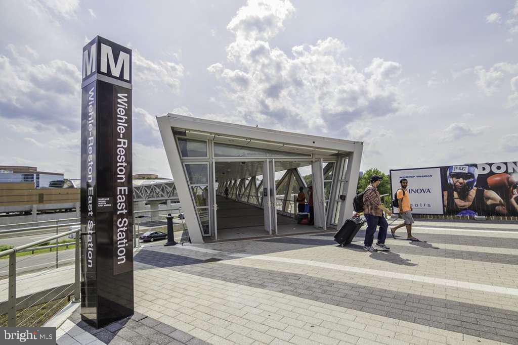 1716 Lake Shore Crest Drive, Unit 31 Reston, VA 20190 - Photo 40 of 46