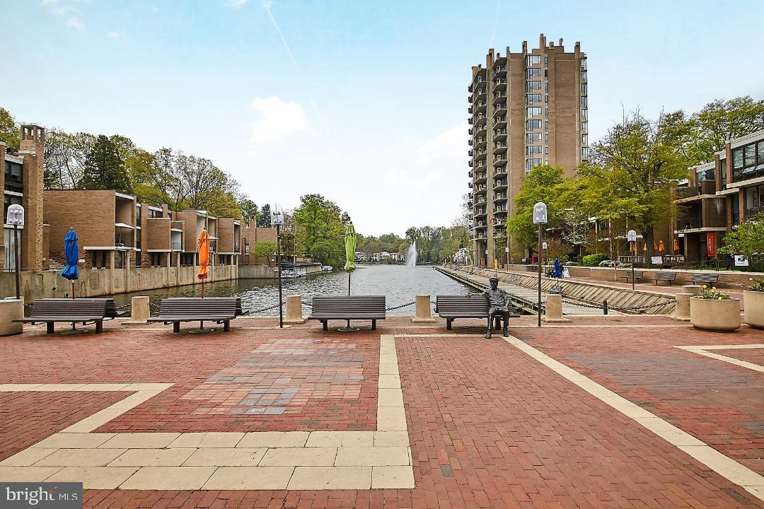 1716 Lake Shore Crest Drive, Unit 31 Reston, VA 20190 - Photo 43 of 46