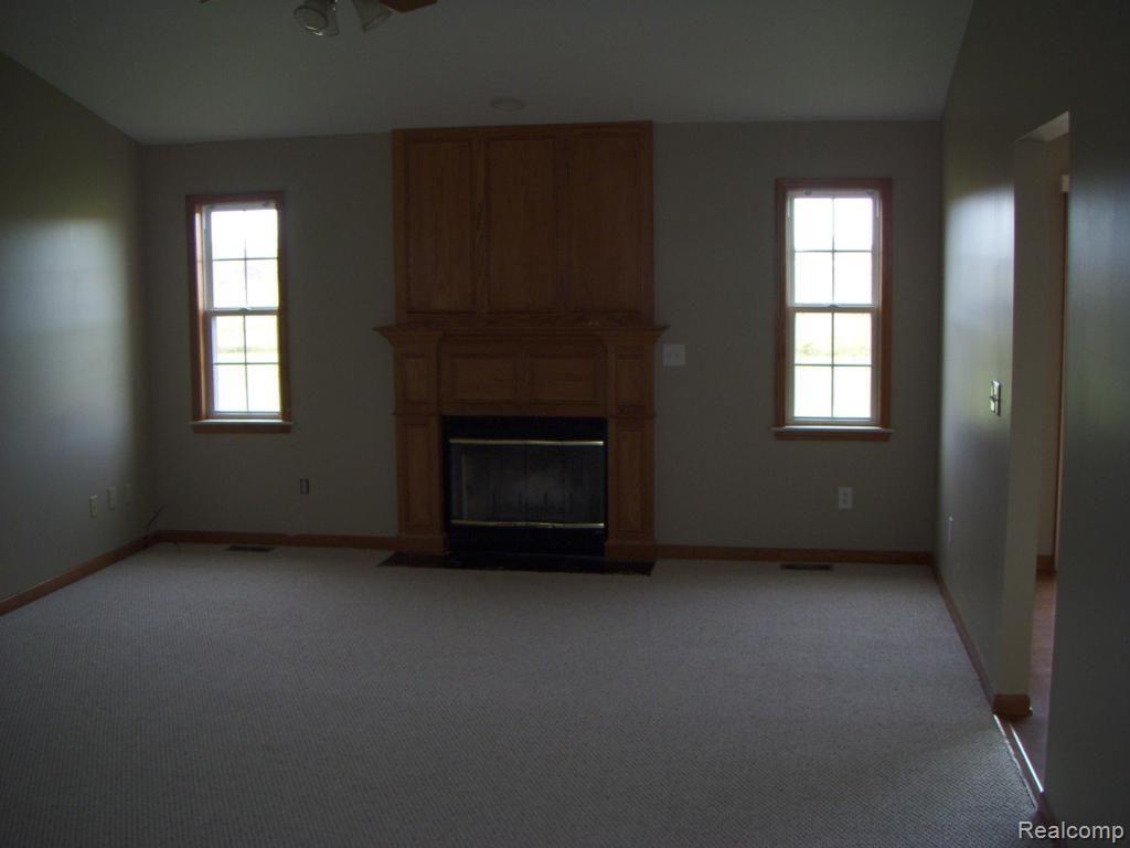 8098 Wildcat Road Croswell, MI 48422 - Photo 9 of 16 011_1024x768