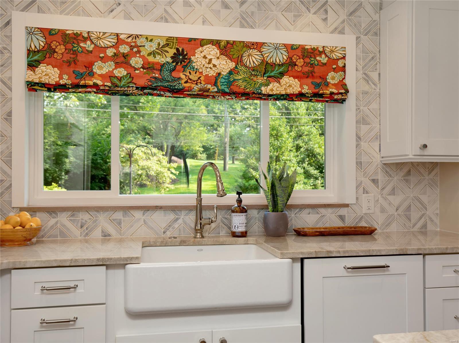 525 Beauford Drive Warson Woods, MO 63122 - Photo 13 of 33