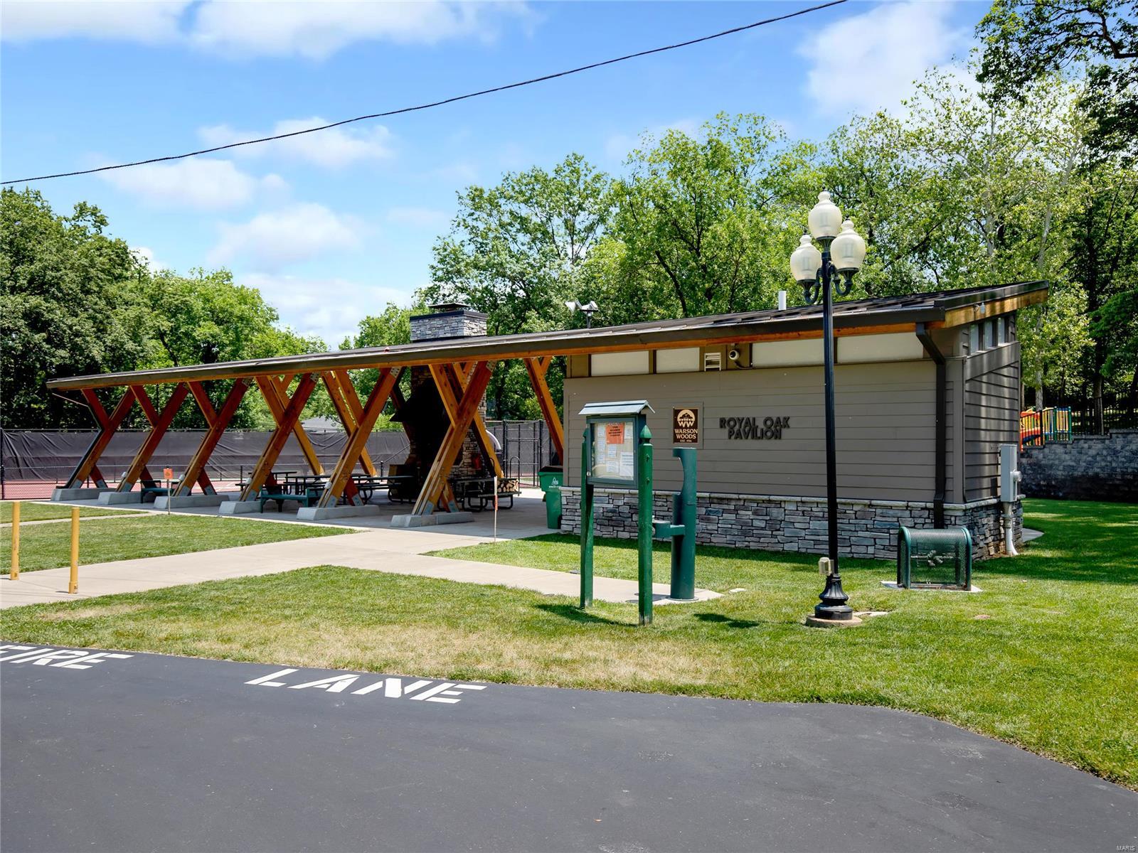 525 Beauford Drive Warson Woods, MO 63122 - Photo 30 of 33