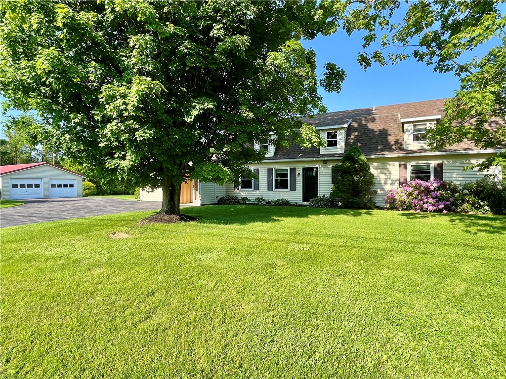 6796 E Port Wolcott, NY 14590 - Photo 2 of 50 This 3 bedroom, 1 1/2 bath Cape Cod home was custo