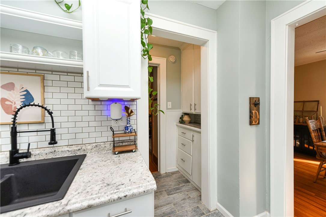 199 Hampden Road Rochester, NY 14610 - Photo 17 of 36