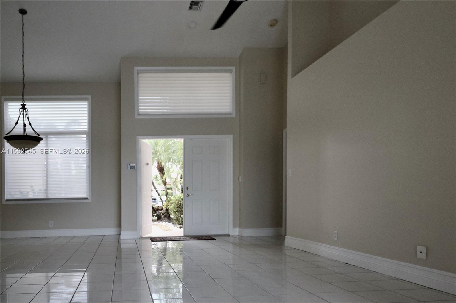 2686 Palmer Place Weston, FL 33332 - Photo 16 of 42