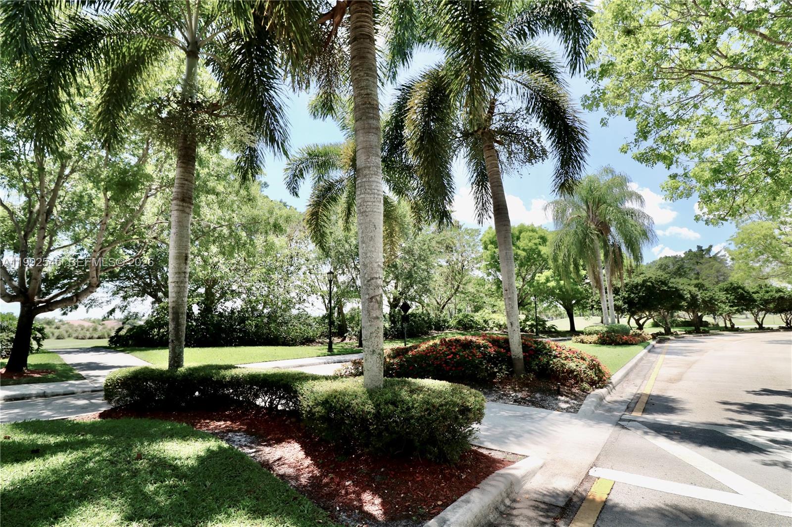 2686 Palmer Place Weston, FL 33332 - Photo 3 of 42 Community access road