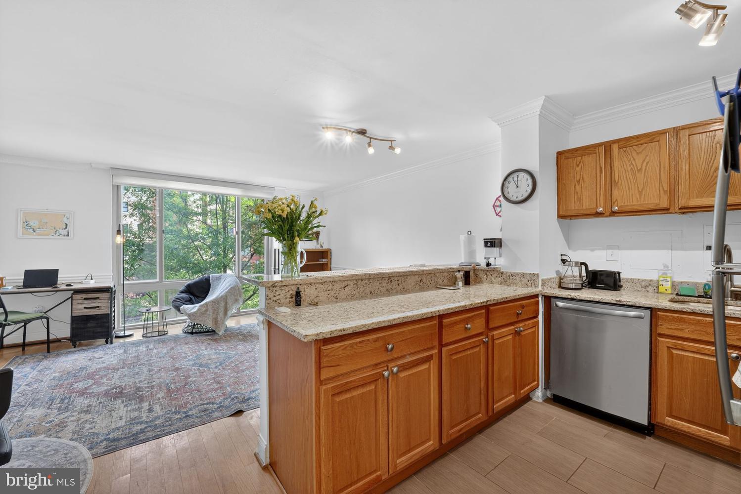 950 25th Street Northwest, Unit 406N Washington, DC 20037 - Photo 5 of 27 Welcome to 406N