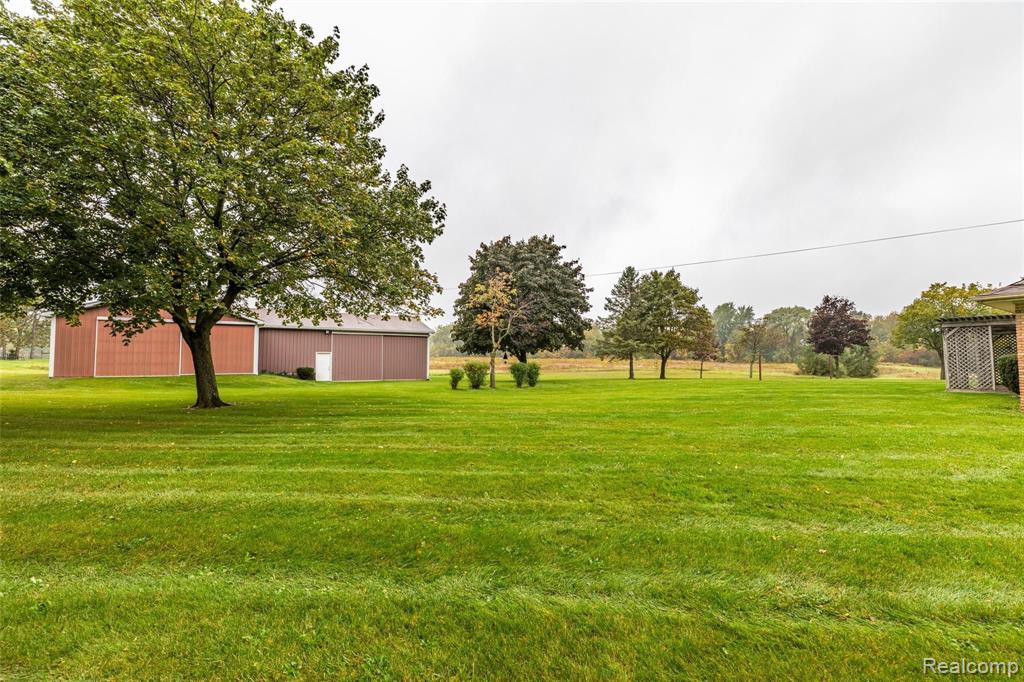6438 South State Road Goodrich, MI 48438 - Photo 34 of 38