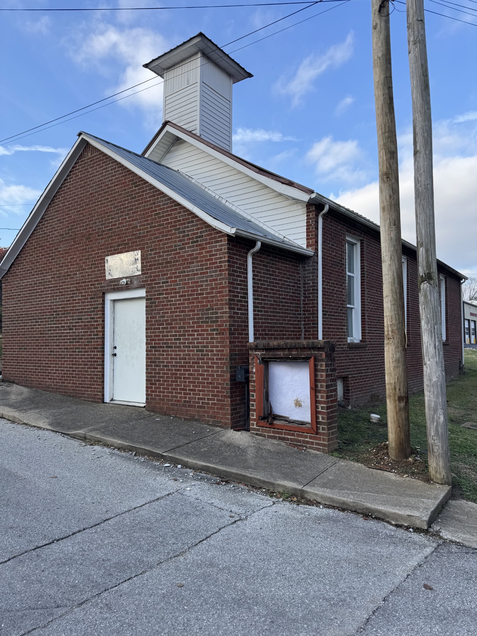 113 2nd Avenue East Carthage, TN 37030 - Photo 2 of 7