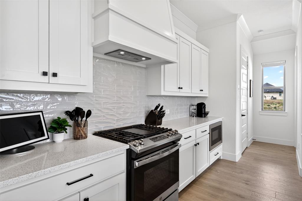 8860 Prather Road Springtown, TX 76082 - Photo 10 of 40