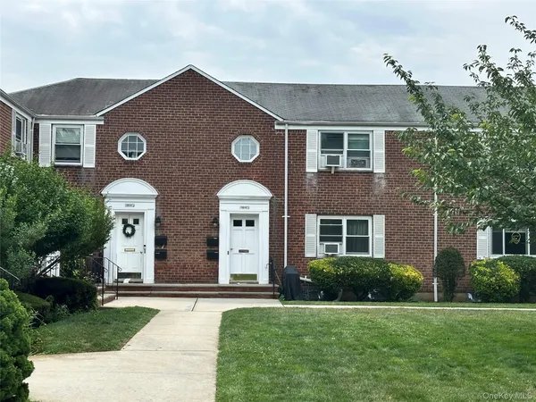 $2,200 | 260-40 Langston Avenue, Unit A | Glen Oaks
