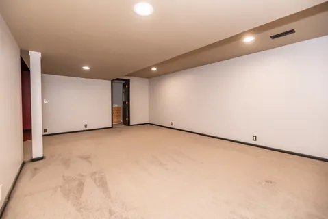 $329,000 | 67 Honeysuckle Drive, Crystal Lake, IL 60014