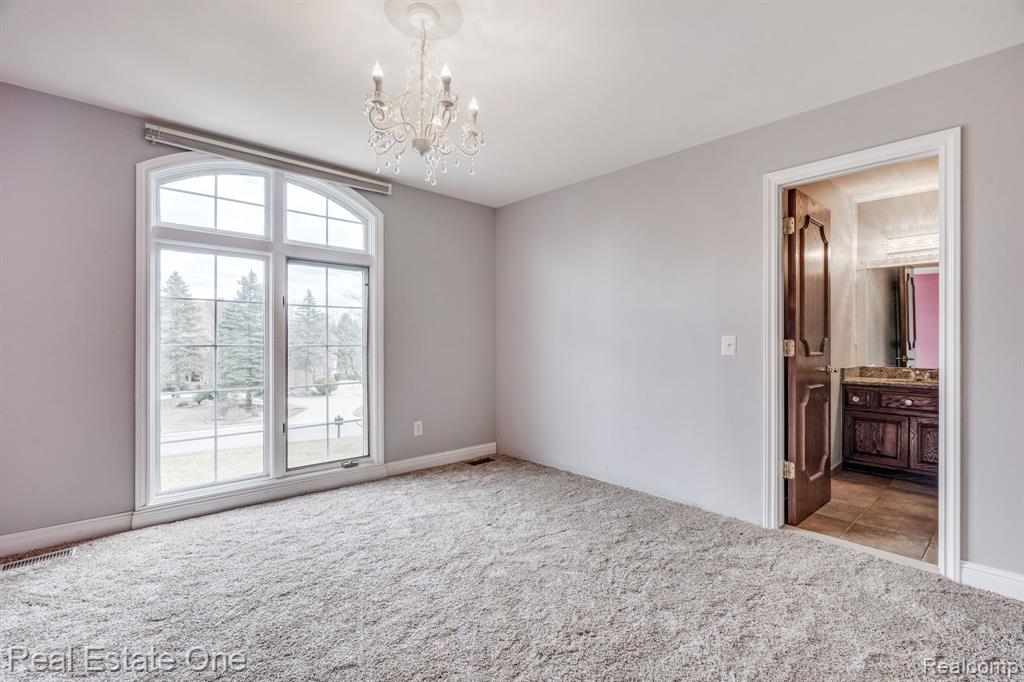 2880 Baytree Court Rochester, MI 48306 - Photo 46 of 74