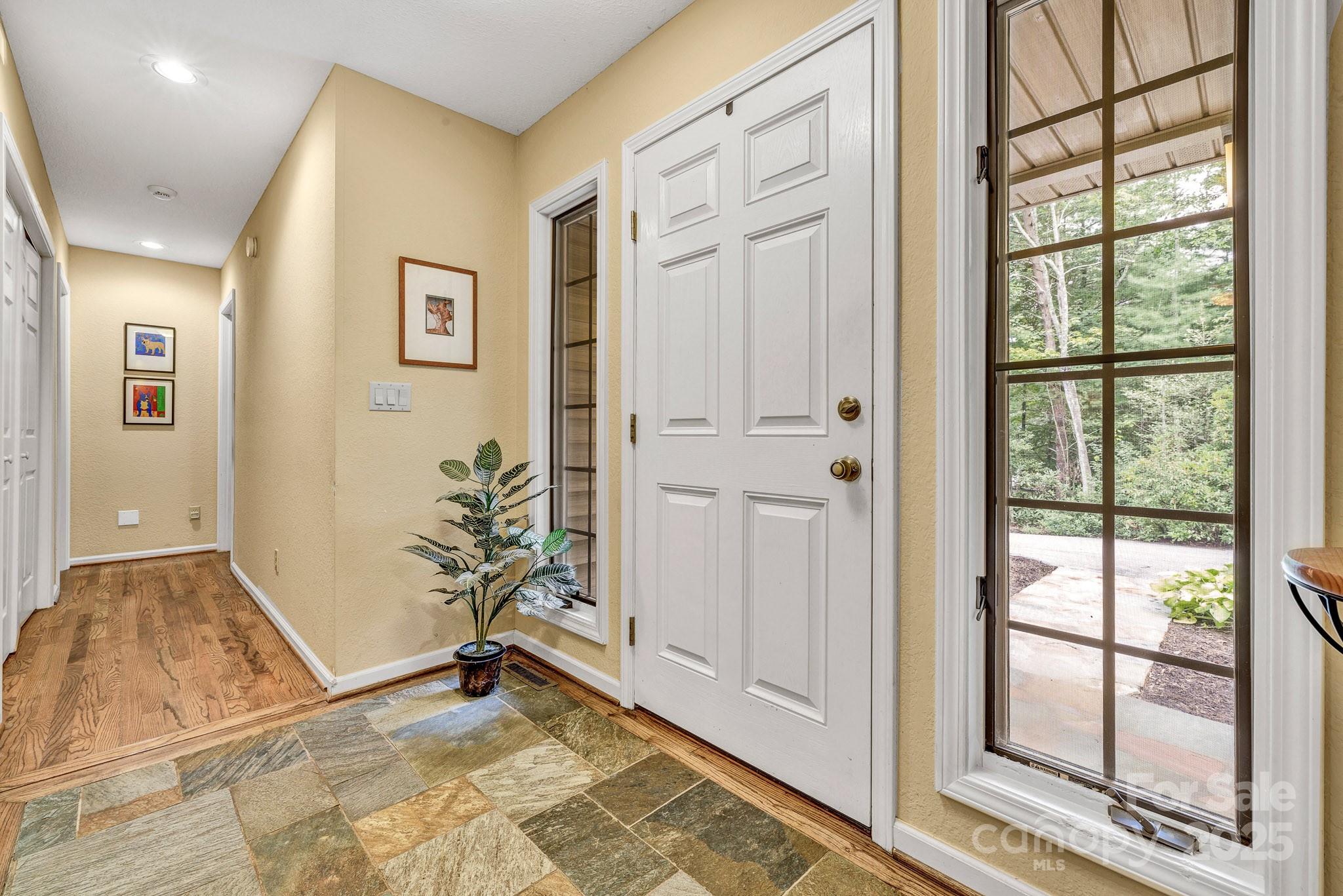 129 Nolte Way Saluda, NC 28773 - Photo 11 of 40