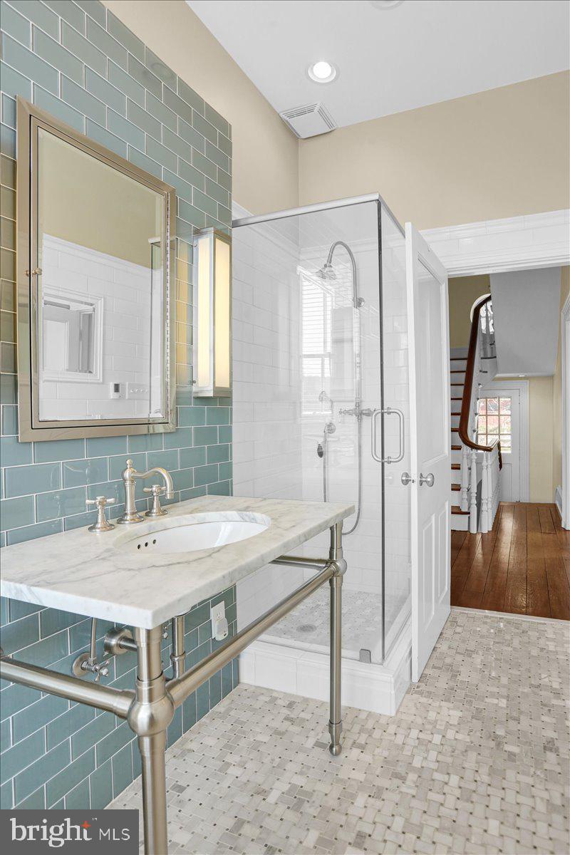 102 Kramer Lane Reading, PA 19606 - Photo 28 of 67