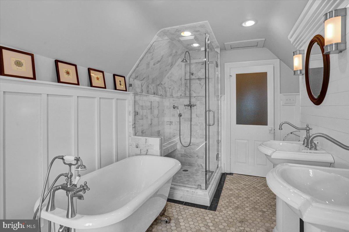 102 Kramer Lane Reading, PA 19606 - Photo 41 of 67