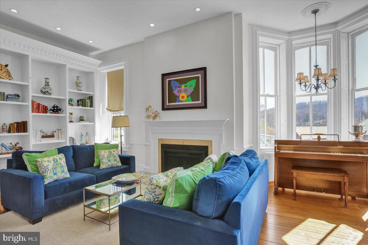 102 Kramer Lane Reading, PA 19606 - Photo 8 of 67