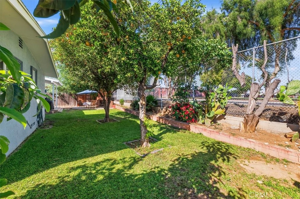 6698 Montclair Drive Riverside, CA 92504 - Photo 22 of 24