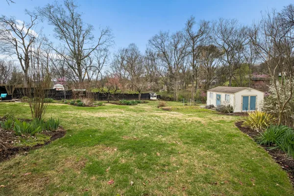 $750,000 | 830 Hillwood Boulevard, Nashville, TN 37209