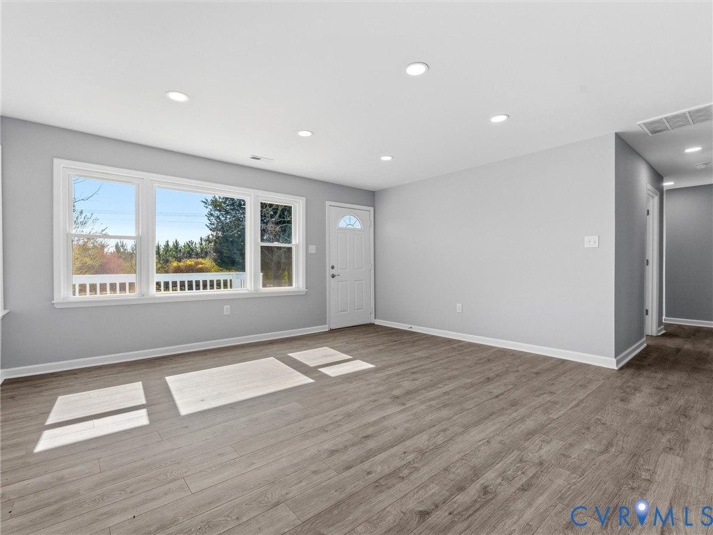 14530 Lodore Road Amelia Court House, VA 23002 - Photo 5 of 34