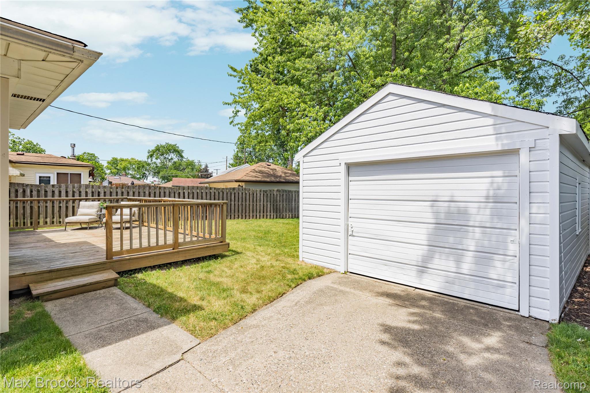 1918 Massoit Road Royal Oak, MI 48073 - Photo 25 of 36 Detached 1 car garage