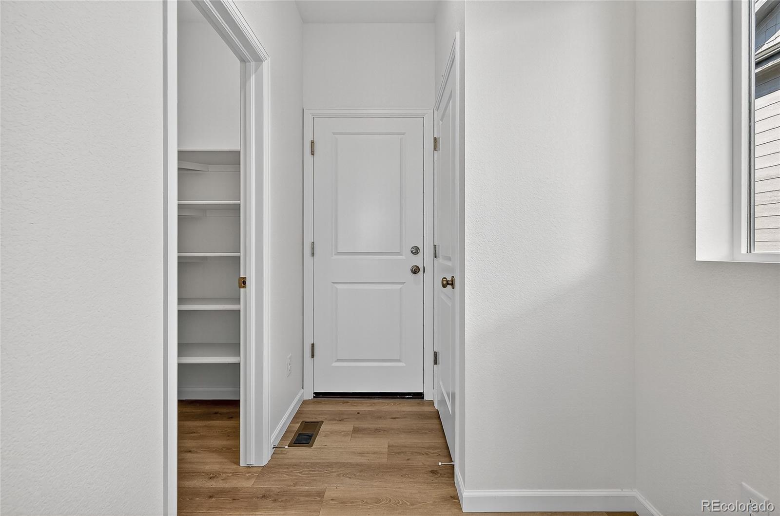 17055 West 92nd Loop Arvada, CO 80007 - Photo 11 of 37