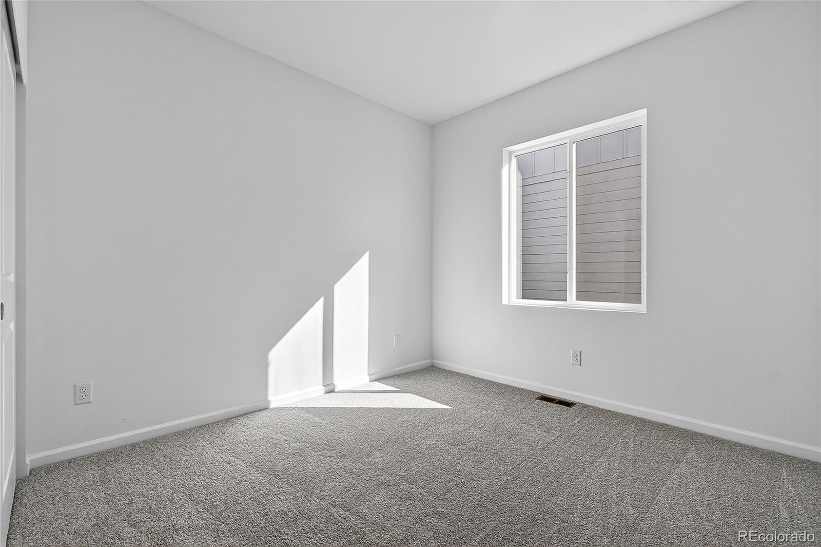 17055 West 92nd Loop Arvada, CO 80007 - Photo 18 of 37