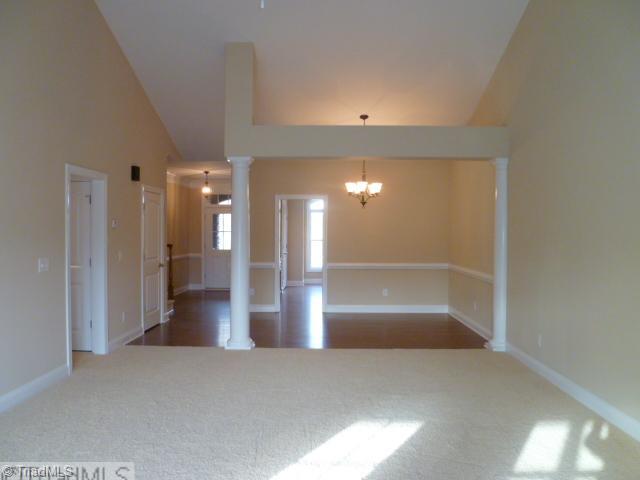 412 Crosswick Road Clemmons, NC 27012 - Photo 2 of 16 Den/Family/Great Room.