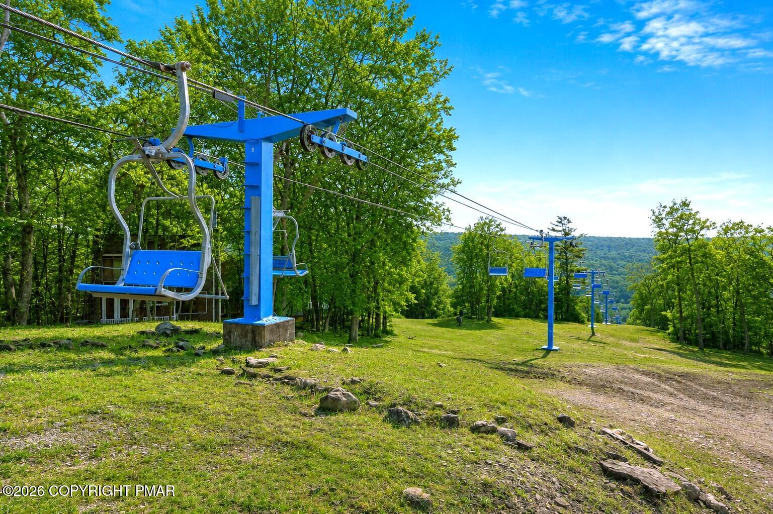 1007 Hampstead Road Bushkill, PA 18324 - Photo 67 of 68 095A0262 edit summer