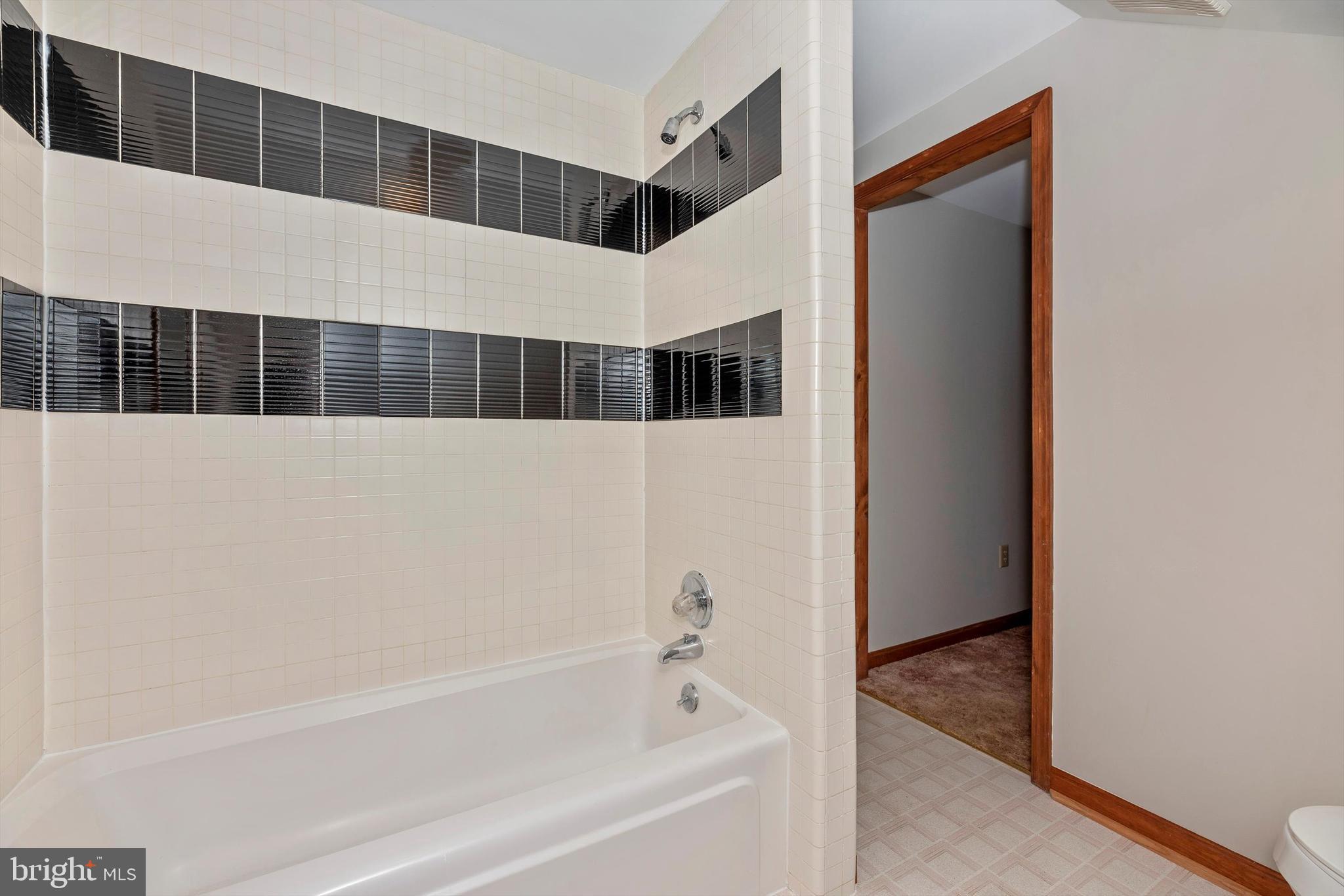 10760 Dublin Road Walkersville, MD 21793 - Photo 39 of 102 Bathroom 3