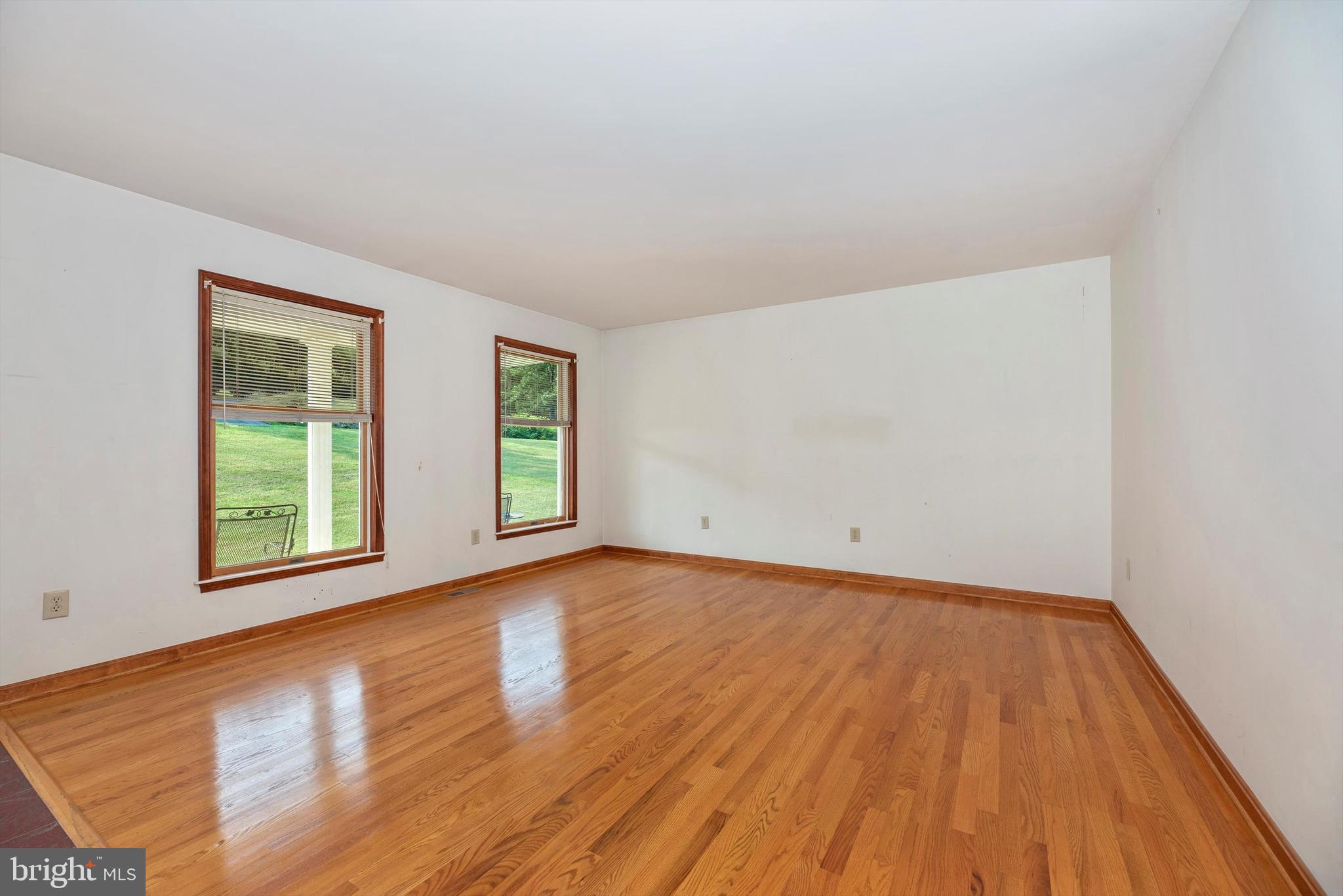 10760 Dublin Road Walkersville, MD 21793 - Photo 5 of 102 Living Room with hardwood floors