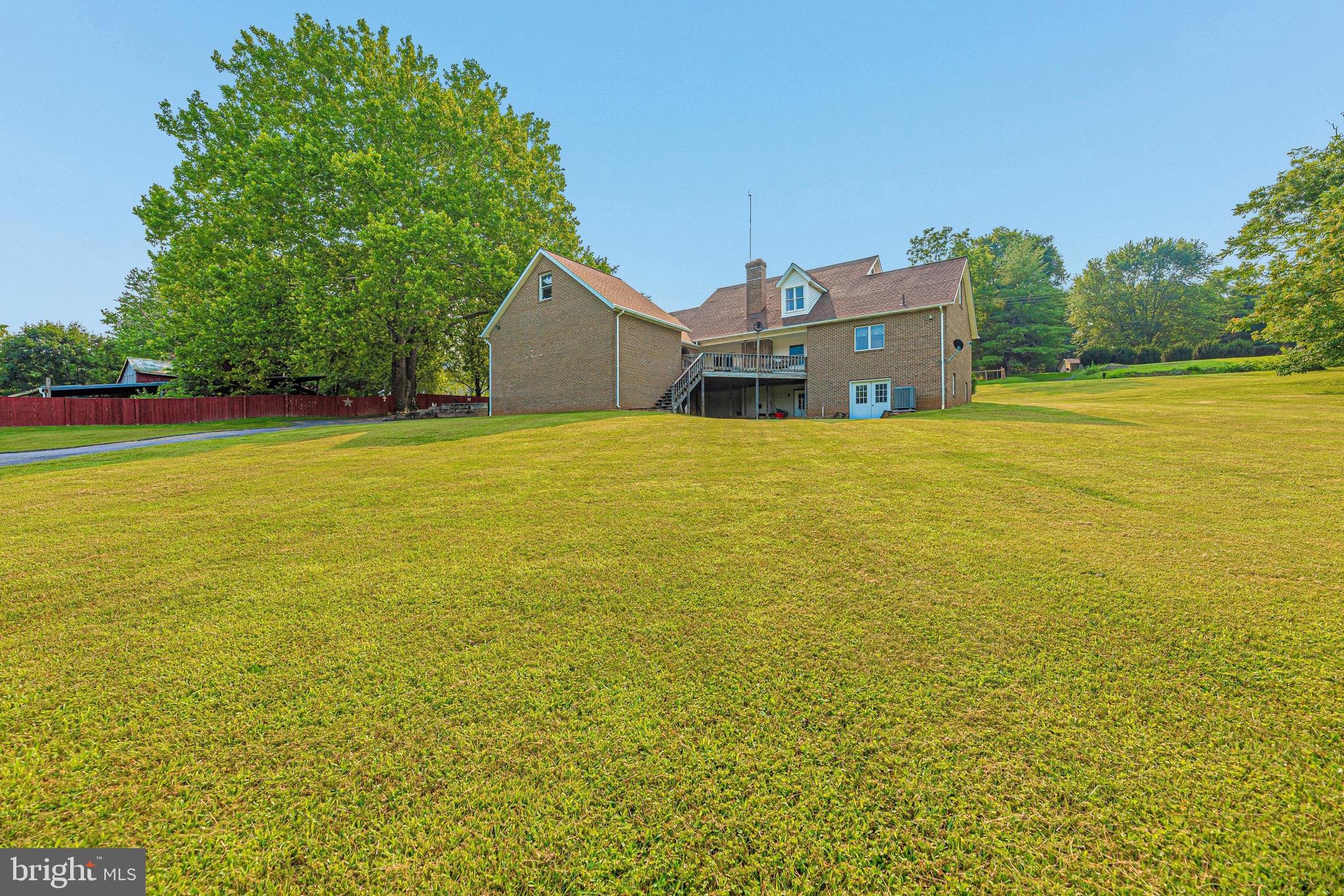 10760 Dublin Road Walkersville, MD 21793 - Photo 47 of 102 Brick on three sides