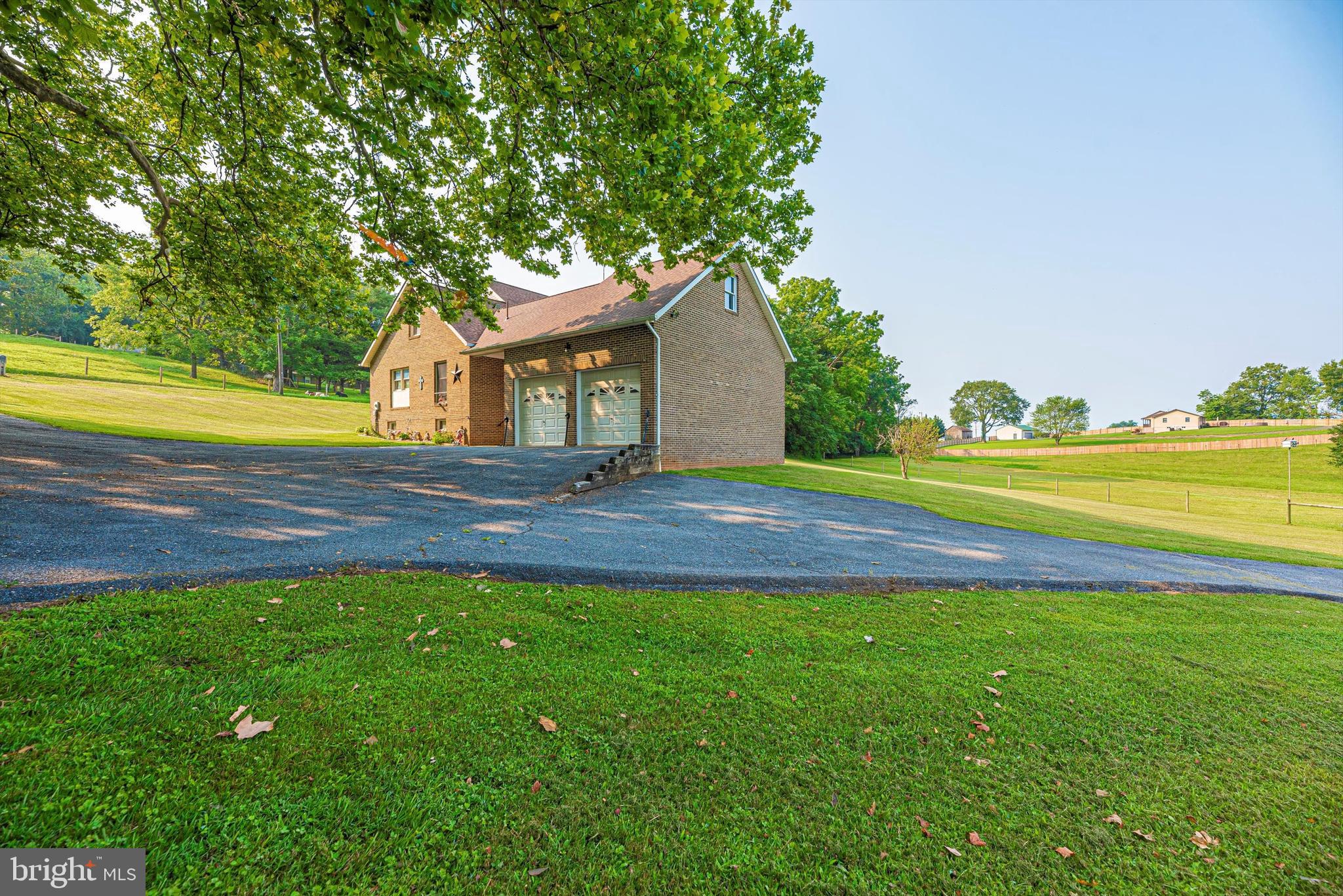 10760 Dublin Road Walkersville, MD 21793 - Photo 57 of 102 Side load garage with lots of storage