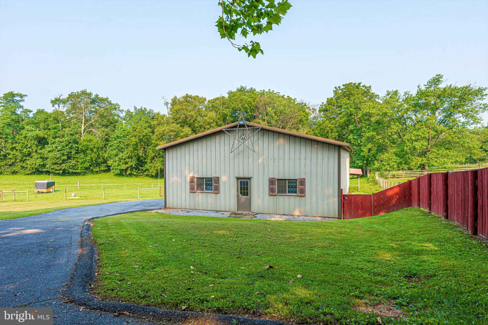10760 Dublin Road Walkersville, MD 21793 - Photo 60 of 102 Morton building 36 x 60