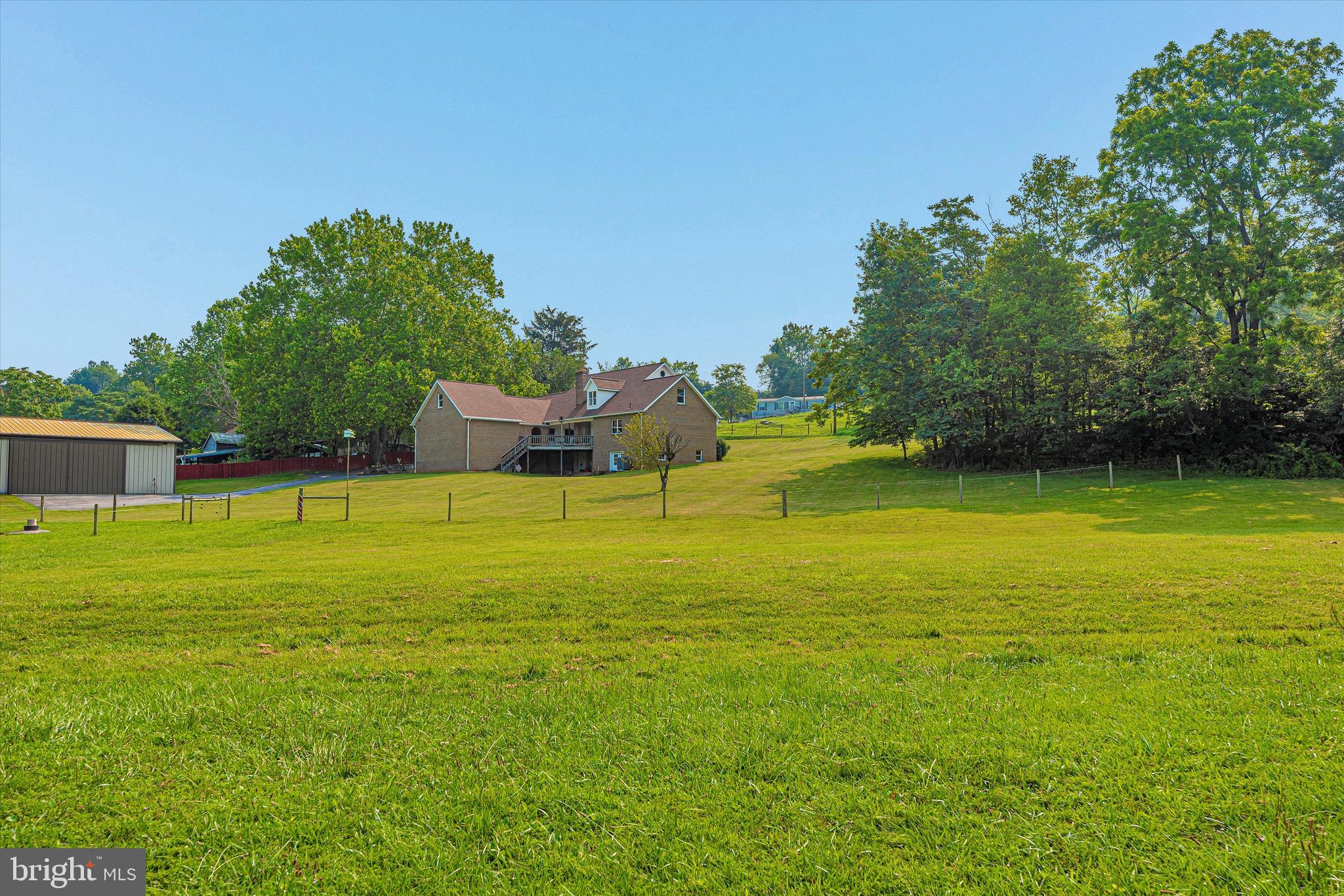 10760 Dublin Road Walkersville, MD 21793 - Photo 68 of 102 Electric fence all the way to the river