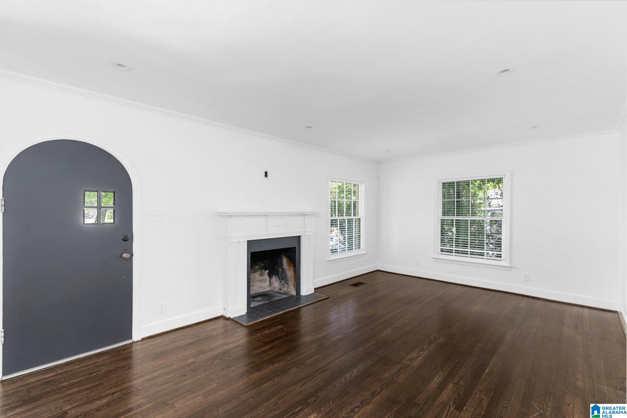 1713 Shades Crest Road Birmingham, AL 35216 - Photo 9 of 29