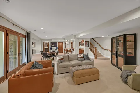 $1,350,000 | 11511 Oakview Court, Mequon, WI 53092