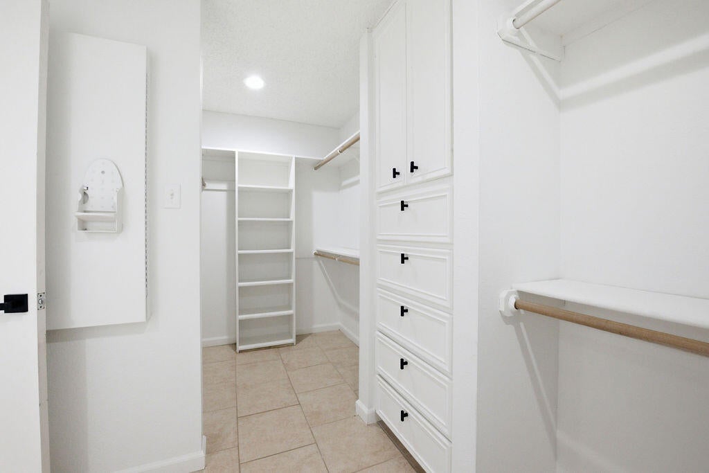 4002 Crestwood Avenue Midland, TX 79707 - Photo 17 of 63 Gallery Image 17